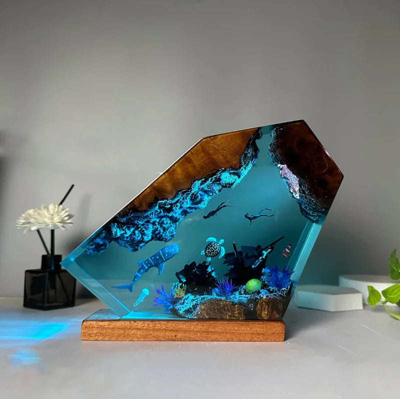 光の輪のある海底 レジンテーブルランプ