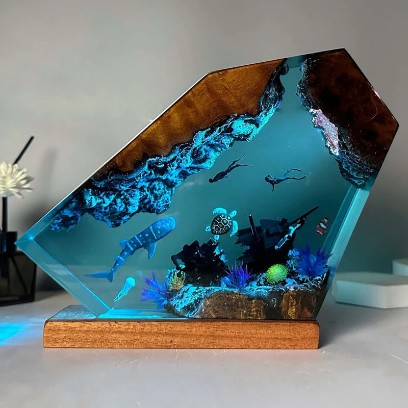 光の輪のある海底 レジンテーブルランプ