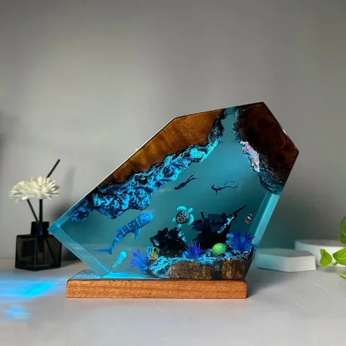 光の輪のある海底 レジンテーブルランプ