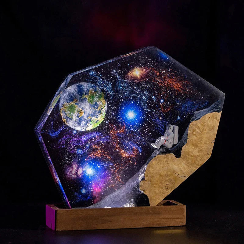 月を望む宇宙 レジンテーブルランプ