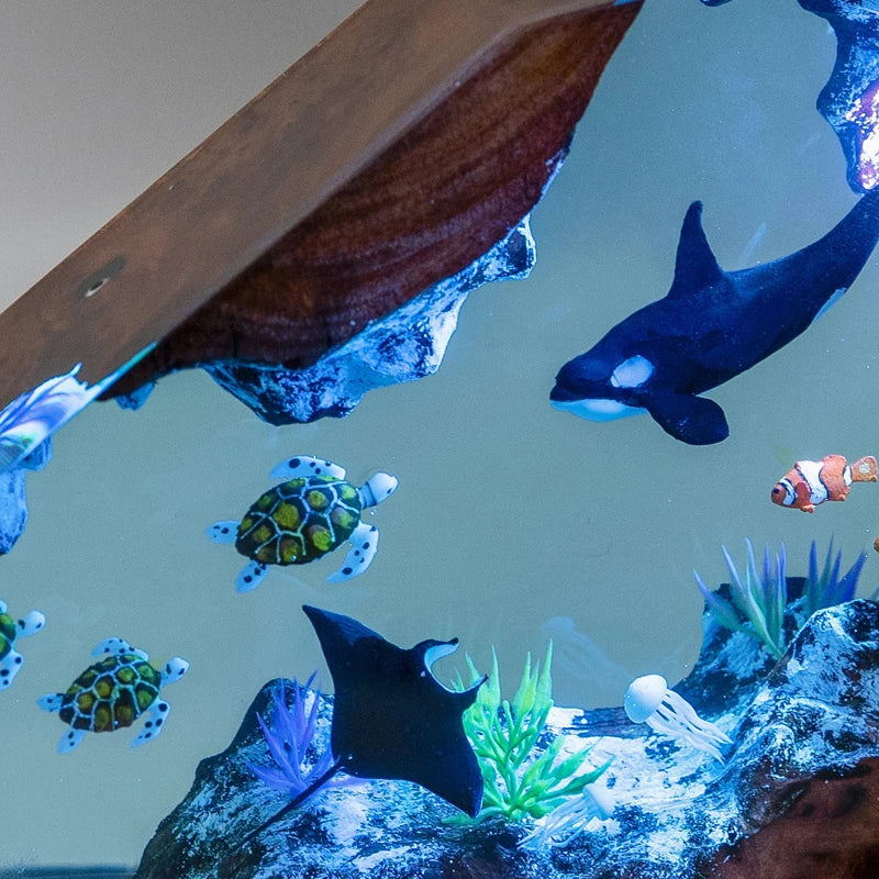 シャチのいる海底 レジンテーブルランプ