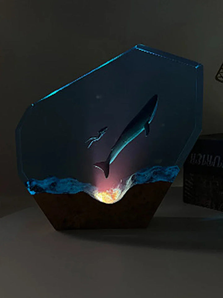 クジラと泳ぐ レジンテーブルランプ
